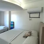 Apt Por Temporada Em Ponta Verde, Studio Com 02 Quartos Com Vista Lateral Mar - Melhor Localizacao Na Orla De Maceio
