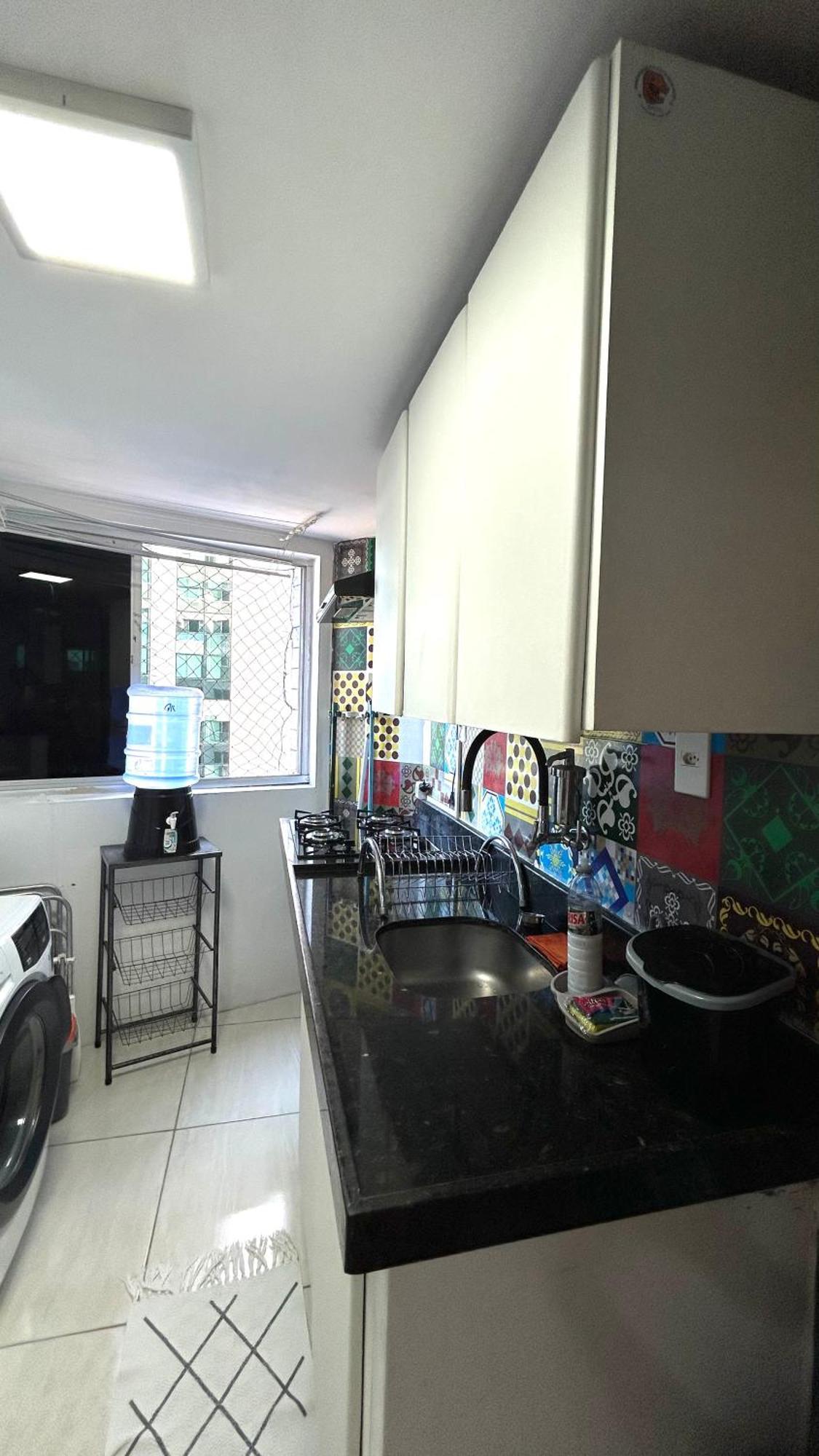 Por Temporada Em Ponta Verde, Com 02 Quartos Com Vista Lateral Mar - Localizacao Na Orla De Apartamento Maceió